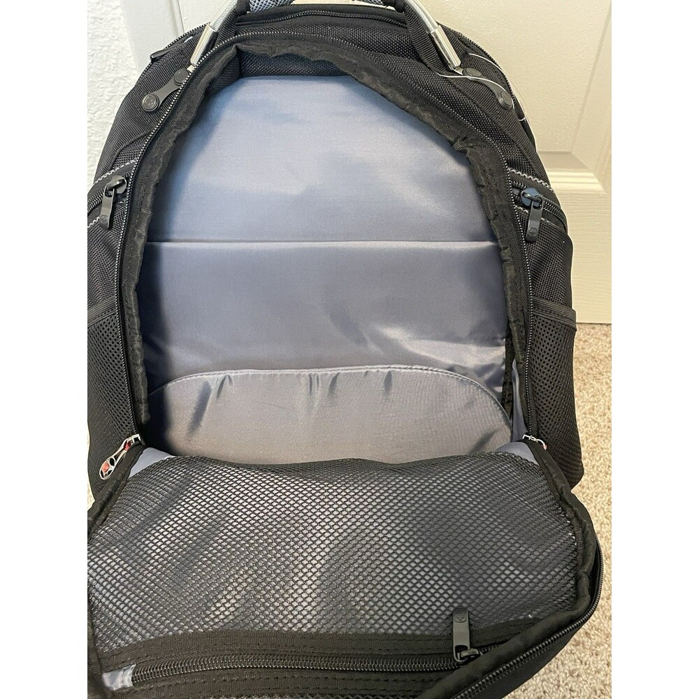 New Swiss Gear Synergy Pro Uline Laptop backpack NWT - Picture 9 of 11